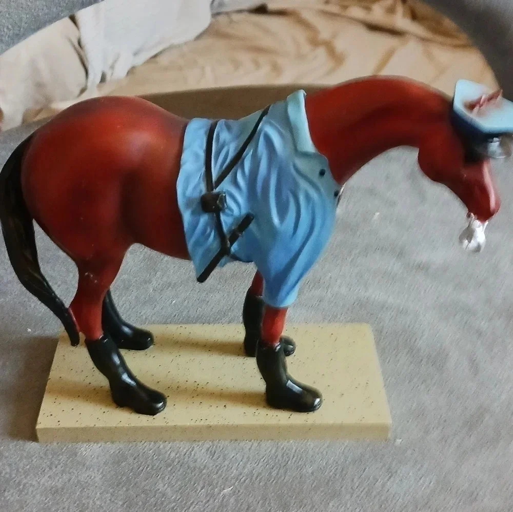 Westland trial of painted ponies patrol horse police officer - Picture 3 of 6